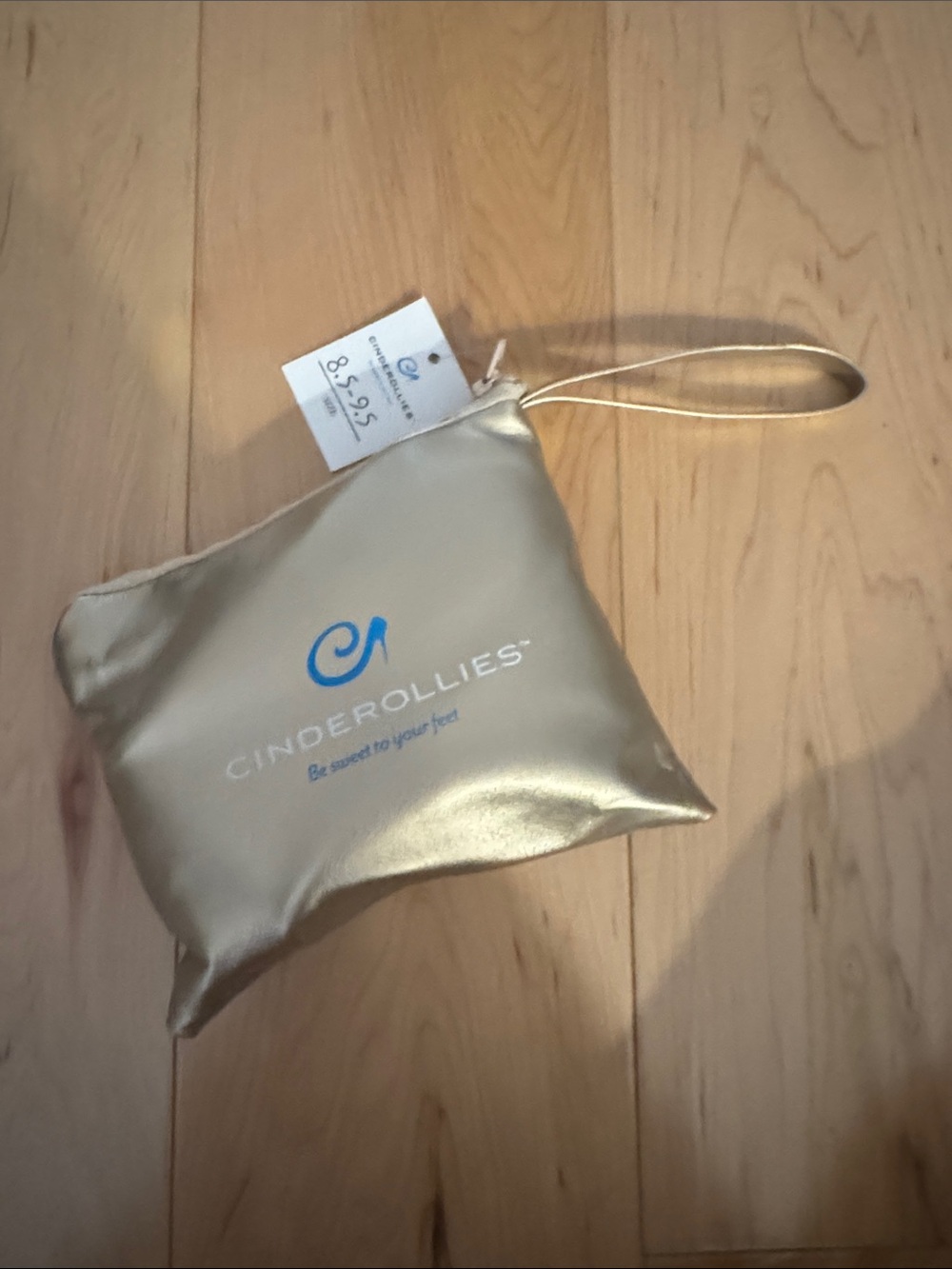 NWT Cinderella Roll-Up Flats Pouch - Gold- 8.5-9.5